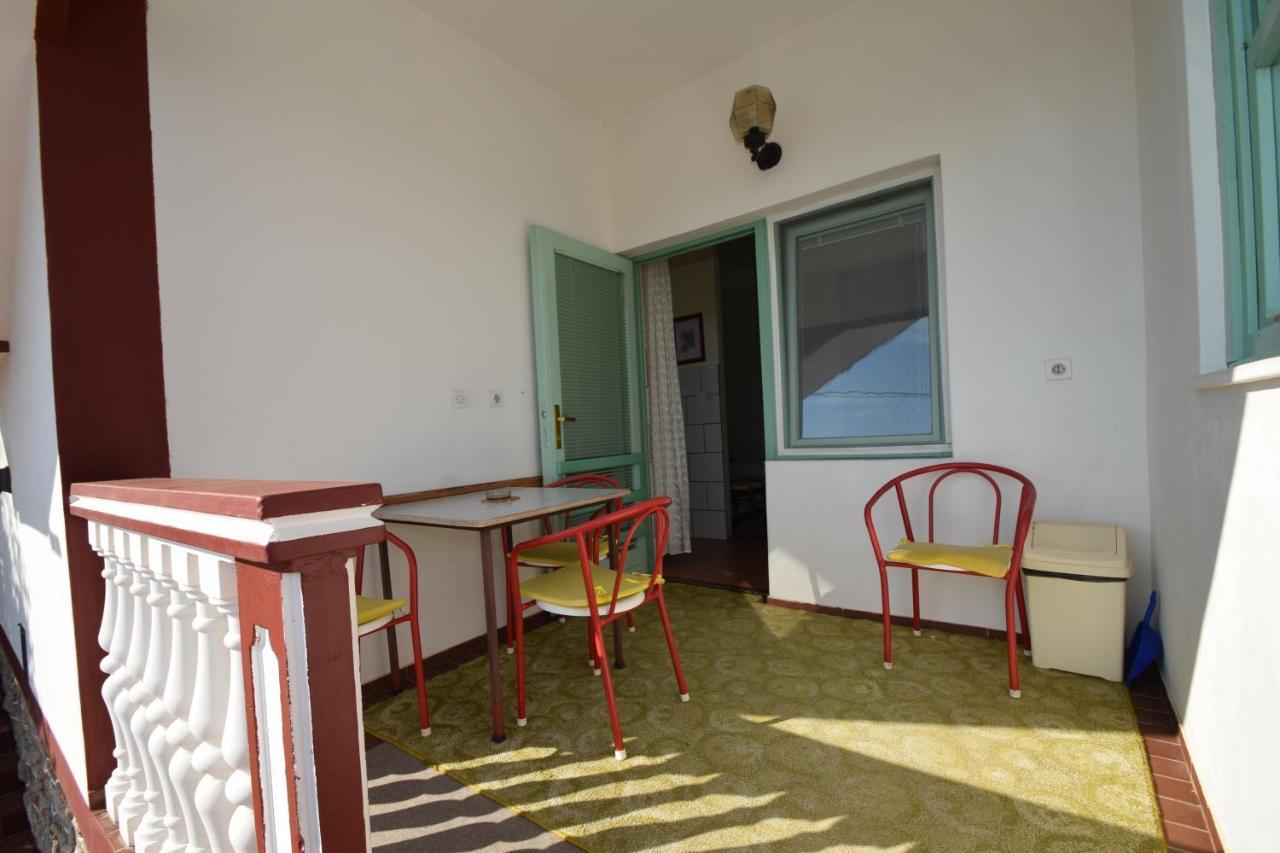 Apartment Kata Starigrad Paklenica